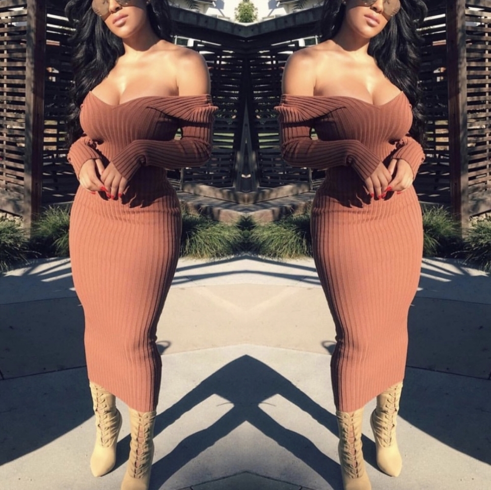 Ribbed Maxi Dress